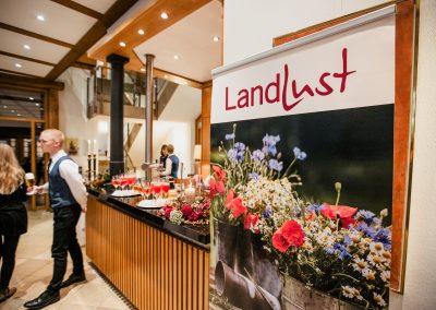 Treffen der Zeitschrift Landlust. Die Alte Brennerei liegt direkt neben dem Gutshaus, ist aber als separates Gebäude unabhängig von den dortigen Veranstaltungen nutzbar.